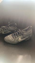 Voetbalschoenen maat 35,5, Ophalen, Zo goed als nieuw