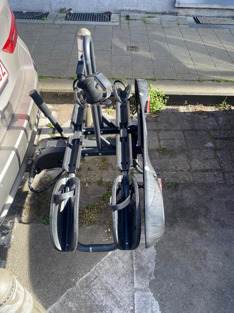 fietsendrager Mottez., Auto diversen, Fietsendragers, Zo goed als nieuw, Trekhaakdrager, 2 fietsen, Brede banden, Elektrische fiets