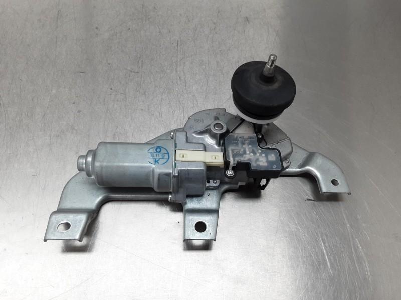 MOTEUR ESSUIE-GLACE ARRIÈRE Suzuki Swift (ZA / ZC / ZD), Utilisé, Suzuki