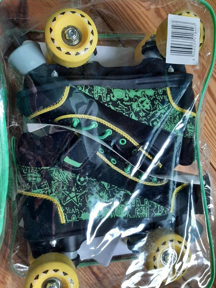 Nouveaux patins à roulettes taille 33/34, Enlèvement, Neuf