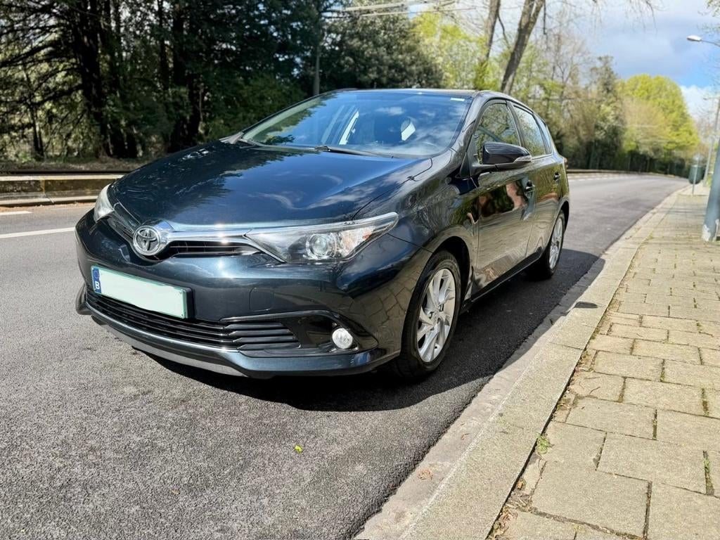 2017 Toyota auris 1.2 Benzine, Gekeurd, 12 M GARANTIE, Voorwielaandrijving, Stof, 4 cilinders, Blauw