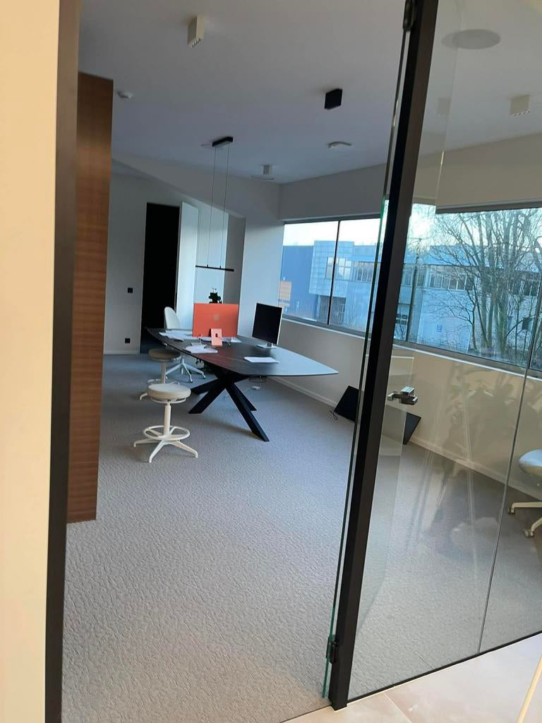 Complect Renovatie, Ophalen, Zo goed als nieuw