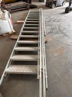 Verstelbare werf trap, Doe-het-zelf en Bouw, Ophalen, Zo goed als nieuw, Trap