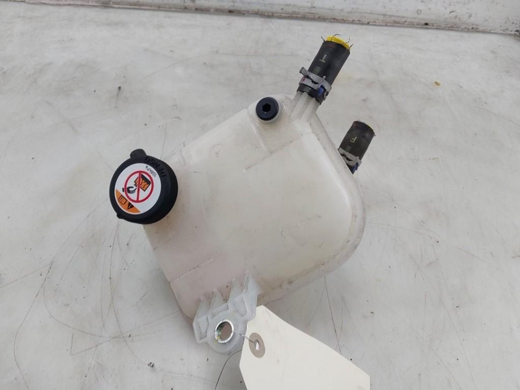 VASE D'EXPANSION Toyota Corolla (E21) (|164A20T021|), Utilisé, Toyota