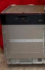 MIELE inbouw vaatwas A++ met 3D besteklade bovenaan, Elektronische apparatuur, Vaatwasmachines, Ophalen, Minder dan 85 cm, Minder dan 10 liter