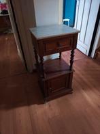 Nacht tafeltje, Ophalen