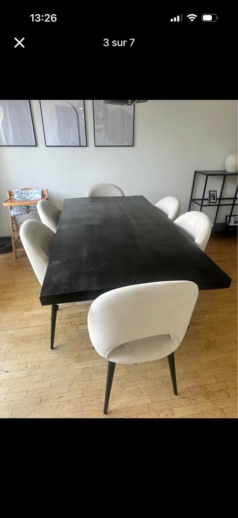 Table a manger mangiuer, Enlèvement ou Envoi, Comme neuf