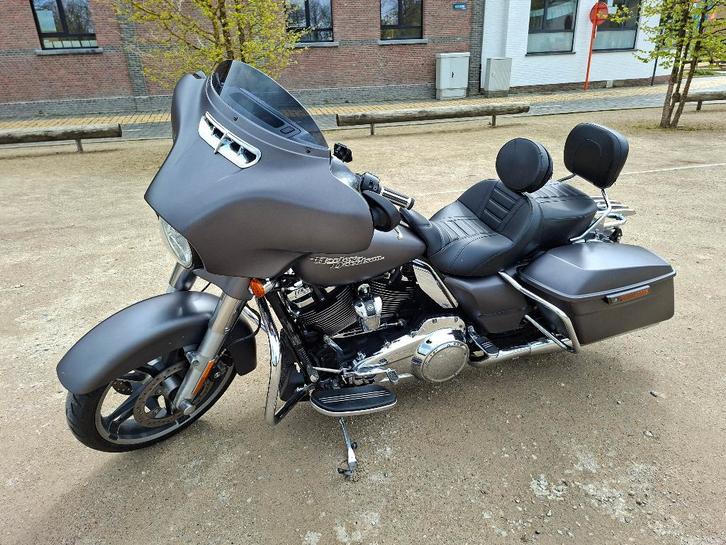 Harley Davidson Street Glide Special 2017 Pearl, Motoren, Motoren | Harley-Davidson, Particulier, Toermotor, meer dan 35 kW, 2 cilinders