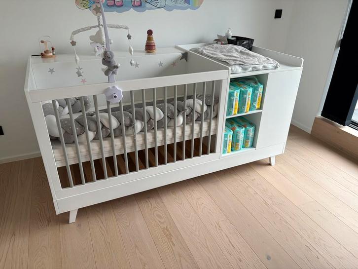 Lit evolutif 60x120 - 90x190, Enfants & Bébés, Chambre d'enfant | Chambres d'enfant complètes, Comme neuf, Enlèvement