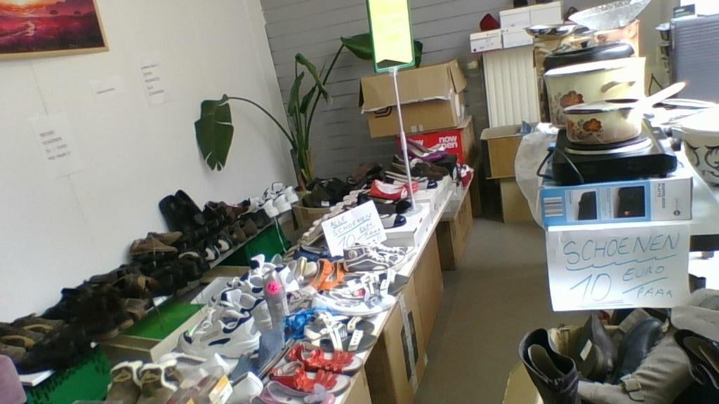 laatste lot schoenen 170 paar, Zakelijke goederen, Ophalen, Overige categorie