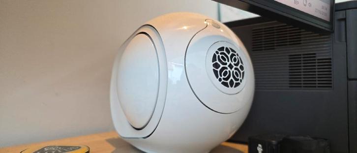 Devialet Phantom reactor 600w iconic White met stands zgan, Audio, Tv en Foto, Luidsprekerboxen, Zo goed als nieuw, Front, Rear of Stereo speakers