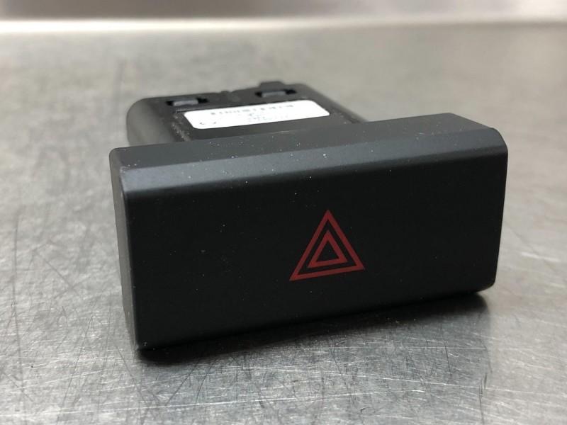 ALARMLICHTEN SCHAKELAAR Mazda MX-5 (ND) (|N243664H0|), Gebruikt, Mazda