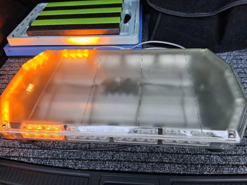 Lichtbalk bovenaan auto, Ophalen, Gebruikt