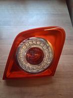 Volkswagen Hella 1K5 945 093 Droite, Autos : Pièces & Accessoires, Enlèvement, Volkswagen