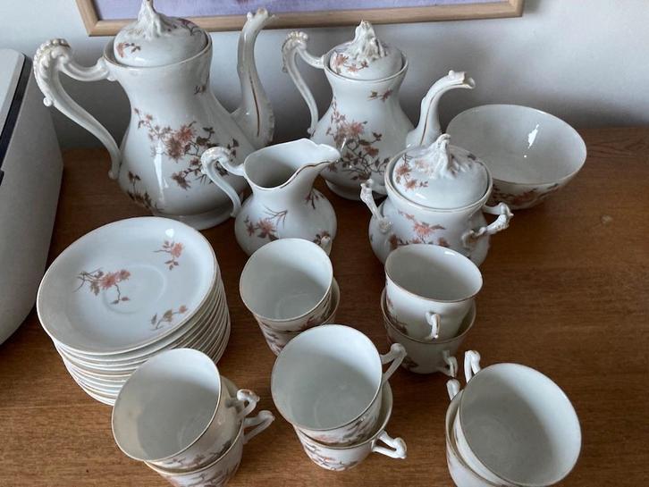 Antiek DFB Baudour koffie-theeservies – Belgisch porselein, Antiek en Kunst, Antiek | Servies compleet, Ophalen of Verzenden