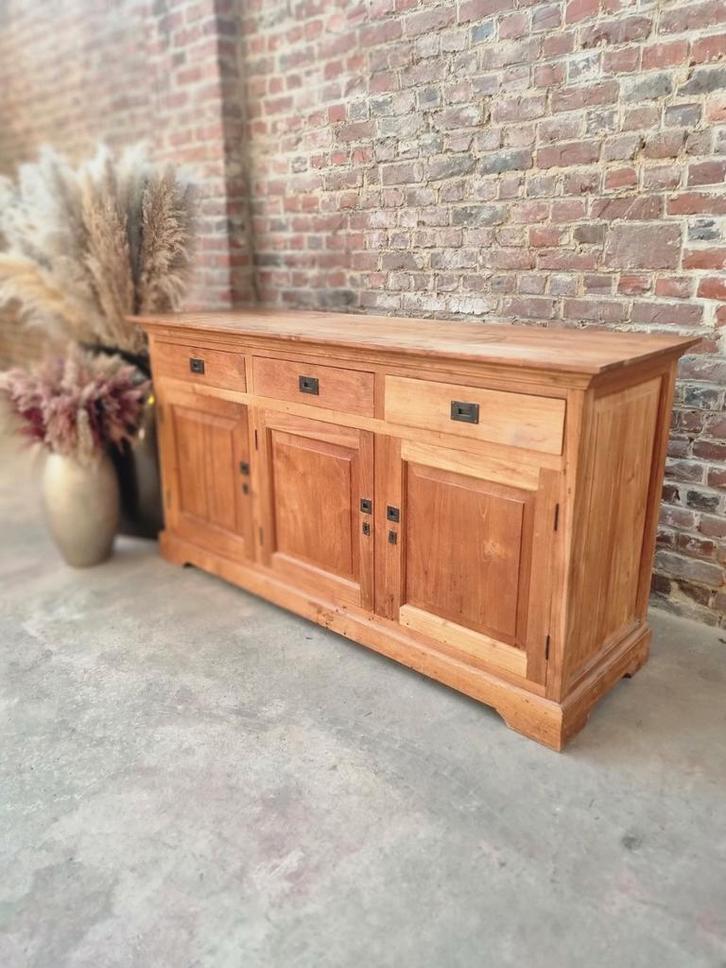 Teak dressoir, Huis en Inrichting, Kasten | Dressoirs, Zo goed als nieuw, 150 tot 200 cm, 50 tot 75 cm, Met lade(s), Met deur(en)