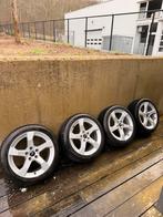 Audi A3 - Roues d'hiver 225/45/R17 de 17 pouces, Autos : Pièces & Accessoires, Pneus et Jantes, Pneus hiver, Véhicule de tourisme