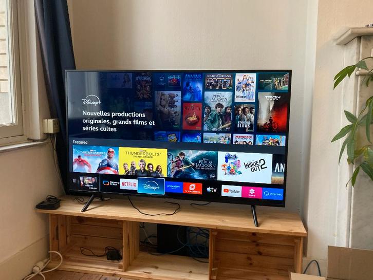 TV Samsung 55 pouces 4K Smart TV – Série 7 (UE55RU7172U), TV, Hi-fi & Vidéo, Télévisions, Utilisé, LED, 100 cm ou plus, 4k (UHD)