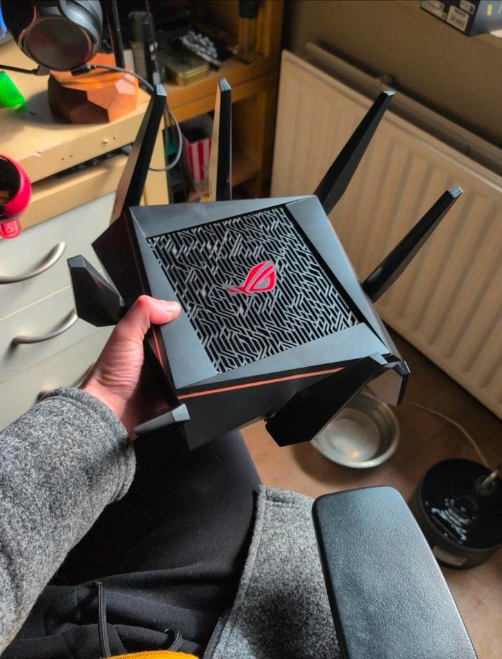 Modem Asus ROG GT-AC5300, Informatique & Logiciels, Routeurs & Modems, Routeur, Enlèvement ou Envoi