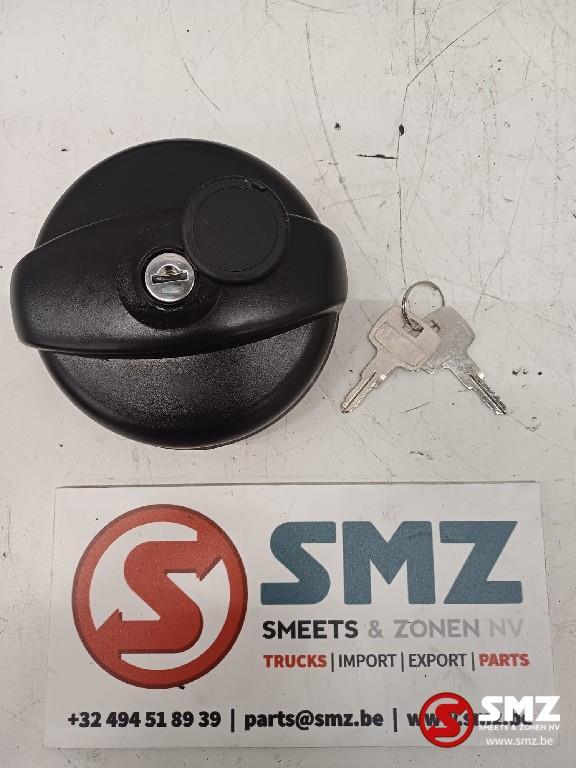 Lot de 3 bouchons de réservoir daf, Autos : Pièces & Accessoires, Pièces camion, Neuf, DAF, Systèmes à carburant