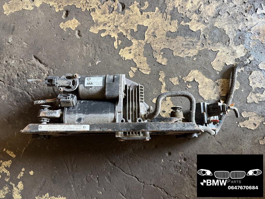 Pomp compressor niveauregeling Bmw 5-Serie E61 OEM BMW, -, Origine de la pièce connue, Utilisé, -
