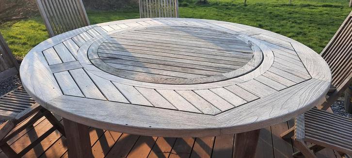 très grande table teck jardin ronde 185cm 7 chaises parasol, Jardin & Terrasse, Ensembles de jardin, Utilisé, Sets de jardin, Table à dinner
