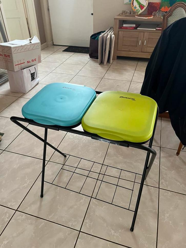 Dubbele afval/recycling bak met standaard – als nieuw, Huis en Inrichting, Barkrukken, Zo goed als nieuw, Ophalen