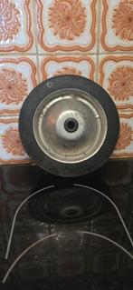 Zwenkwiel caravan, Ophalen