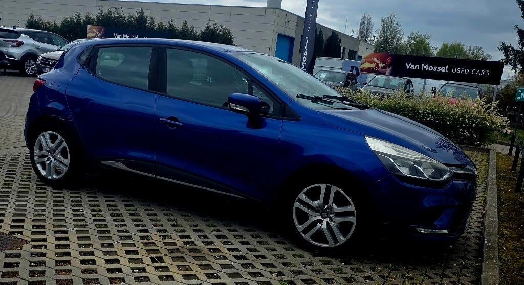 Renault Clio 1.2/modèle 2017, Achat, Euro 6, Boîte manuelle, Noir