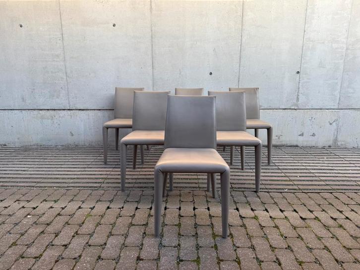 B&B Italia “Vol au Vent” eetkamerstoelen, Maison & Meubles, Chaises, Comme neuf, Cinq, Six Chaises ou plus, Cuir, Autres matériaux