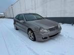 MERCEDES C-KLASSE SPORTCOUPE / 220 CDI / AUTOMAAT / EXPORT /, Auto's, Mercedes-Benz, Automaat, Zwart, 4 cilinders, Bedrijf