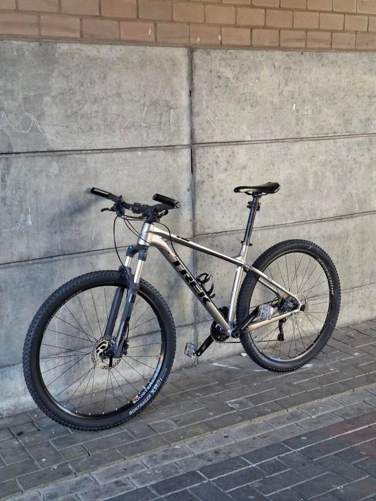 Mooie trek Aluminium fiets mountainbike frame XCALIBER 8, Fietsen en Brommers, Fietsen | Mountainbikes en ATB, Ophalen, Trek