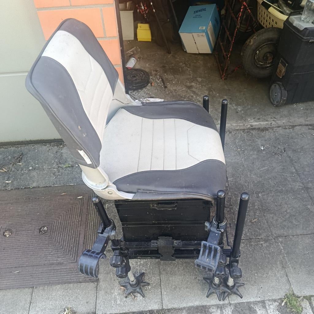 Tubertini High Quality visstation, ideaal voor de fanatieke, Sports nautiques & Bateaux, Pêche à la ligne | Carpes, Enlèvement ou Envoi