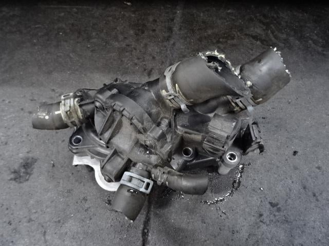 POMPE A EAU Volkswagen Golf VII Variant (AUVV), Autos : Pièces & Accessoires, Climatisation & Chauffage, Volkswagen, Utilisé