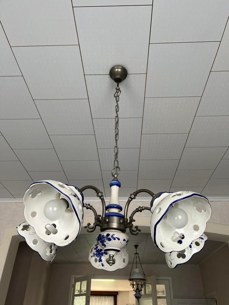 Grote luster, Ophalen, Zo goed als nieuw