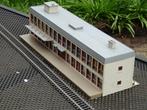Grande gare avec restaurant - Heljan -HO, Enlèvement ou Envoi, Utilisé, Pont, Tunnel ou Bâtiment, Autres marques
