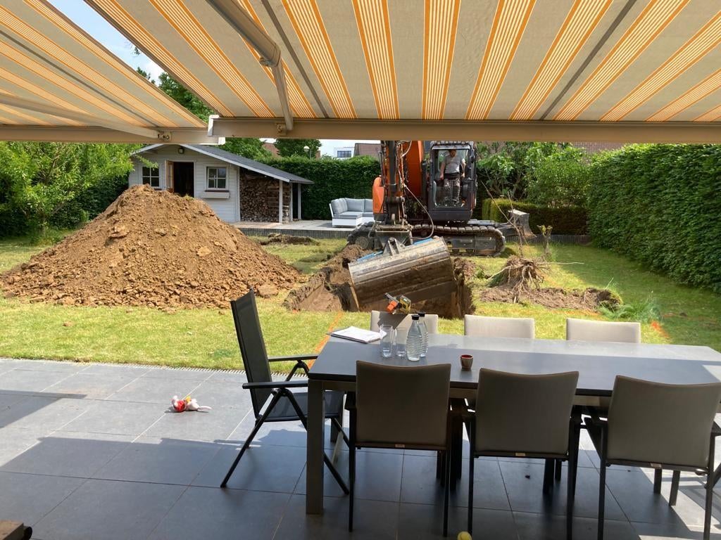 2 zonnen luifels 3m en n 76 CM laan 3,7 m uit  215 stuk, Bricolage & Construction, Bâches & Films, Enlèvement