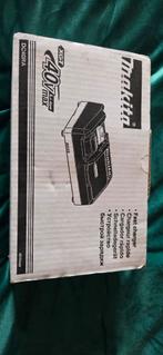 Accu lader makita 40v, Doe-het-zelf en Bouw, Gereedschap | Boormachines, Verzenden