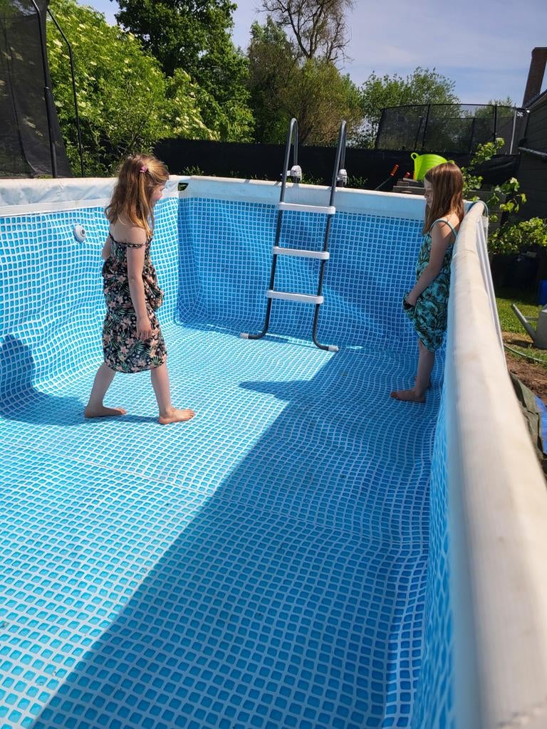 Gratis Zwembad Intex Prism frame 488 x 244 x 107 cm, Tuin en Terras, Zwembad-toebehoren, Ophalen