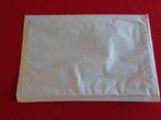 Enveloppes blanches bulles 23,5 X 34,5 cm. 18 pièces., Timbres & Monnaies, Lettres & Enveloppes | Belgique, Envoi, Enveloppe