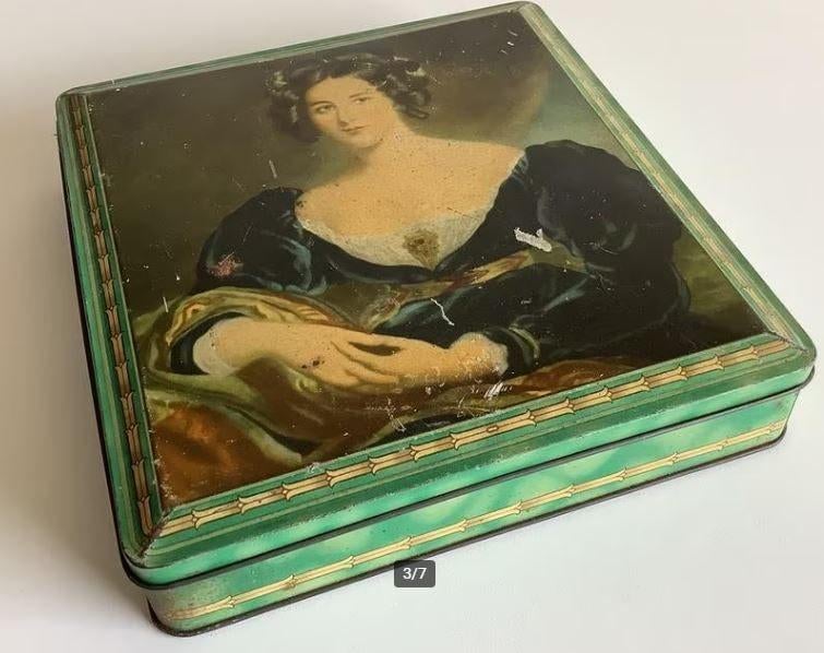 jolie boîte à biscuits Delacre vintage, Collections, Boîte en métal, Enlèvement ou Envoi, Utilisé, Biscuits, Autres marques