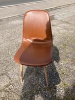 4 stoelen , kuip vorm , lederlook , cognac, Huis en Inrichting, Stoelen, Ophalen, Overige materialen, Gebruikt, Bruin