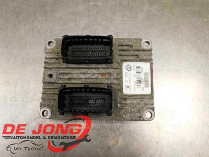 Ordinateur gestion moteur d'un Fiat Punto Grande, Autos : Pièces & Accessoires, -, 3 mois de garantie, Utilisé, Fiat