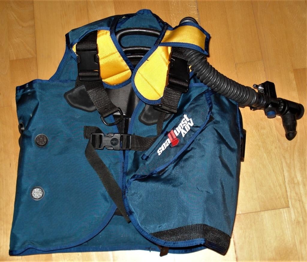 Trimvest Seaquest (vintage), Sports nautiques & Bateaux, Plongée, Enlèvement, Neuf, Gilet de stabilisation