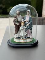 Familie beeld/ Heilig beeld onder glazen stolp, Ophalen, Zo goed als nieuw