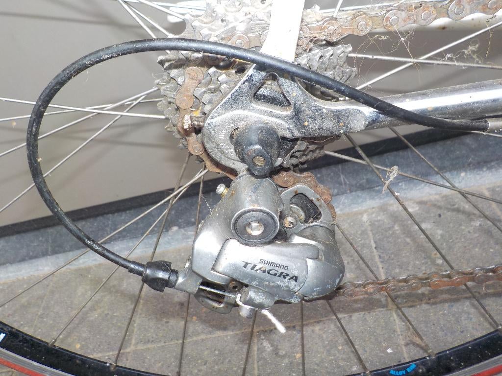 Retro koersfiets Eddy Merckx, Ophalen