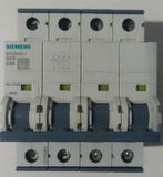 Siemens 5SY8420-7 Automaat C20 4-polig zekering 13 stuks, Ophalen of Verzenden, Zo goed als nieuw, Overige typen