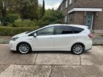 Toyota Grand Prius lounge 7 pl - 111.000km - full option, Auto's, Automaat, Monovolume, USB, Leder