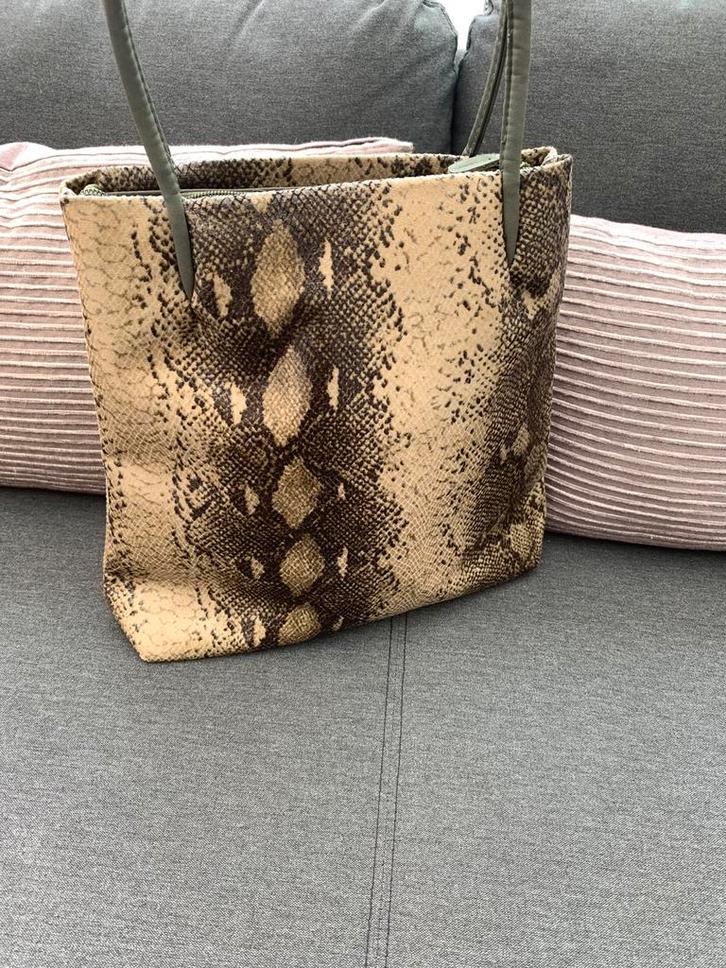 Sac effet croco, Handtassen en Accessoires, Tassen | Damestassen, Gebruikt, Schoudertasje, Overige kleuren, Ophalen