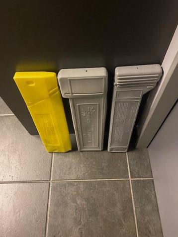 Gevarendriehoeken beschikbaar voor biedingen